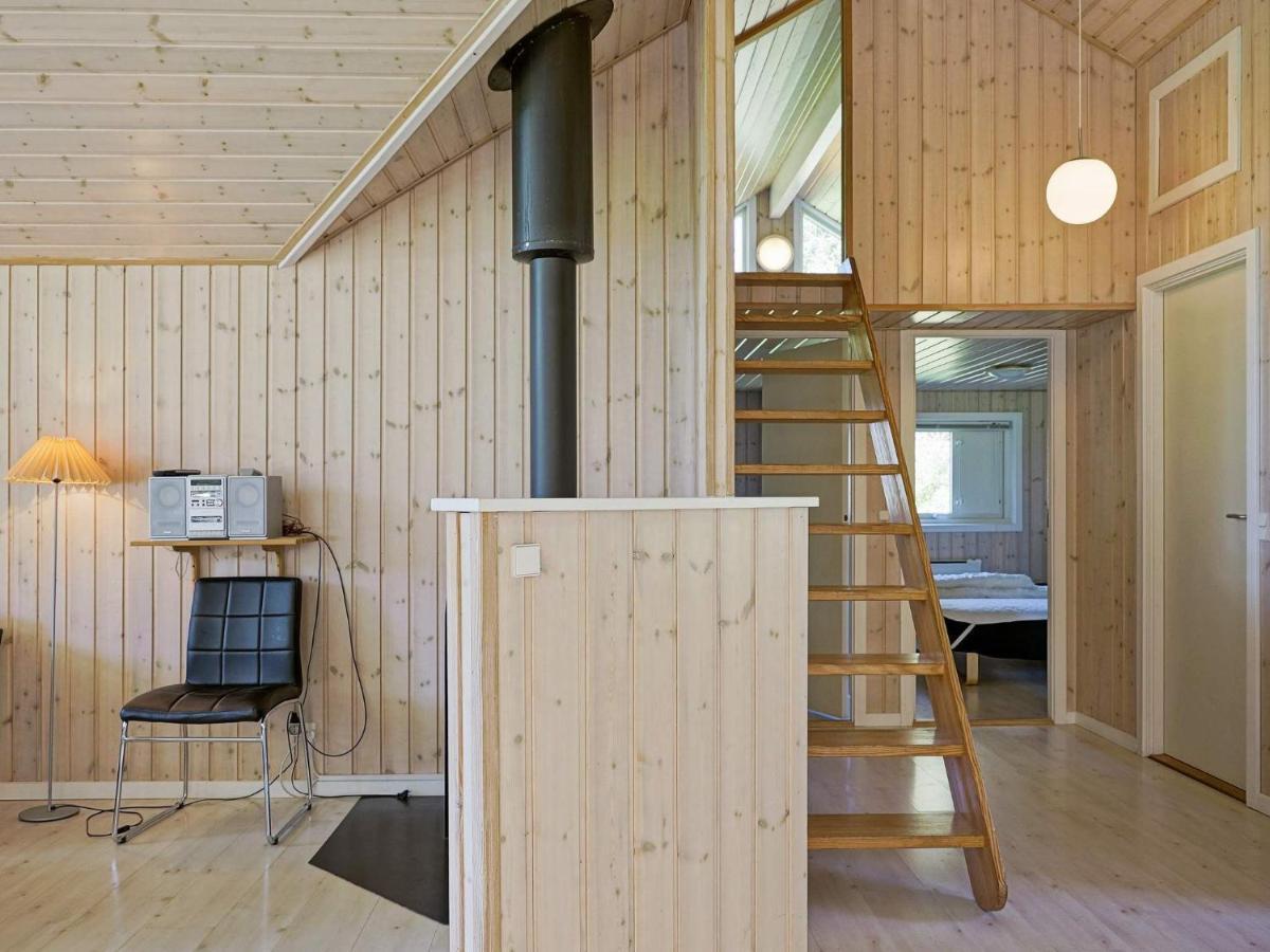 12 Person Holiday Home In Aakirkeby Vester Somarken Buitenkant foto