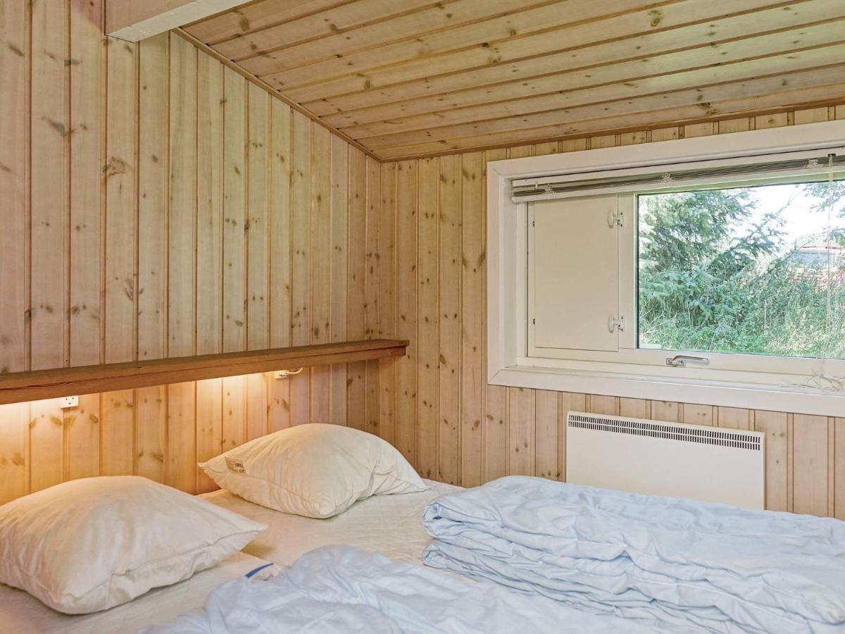 12 Person Holiday Home In Aakirkeby Vester Somarken Buitenkant foto